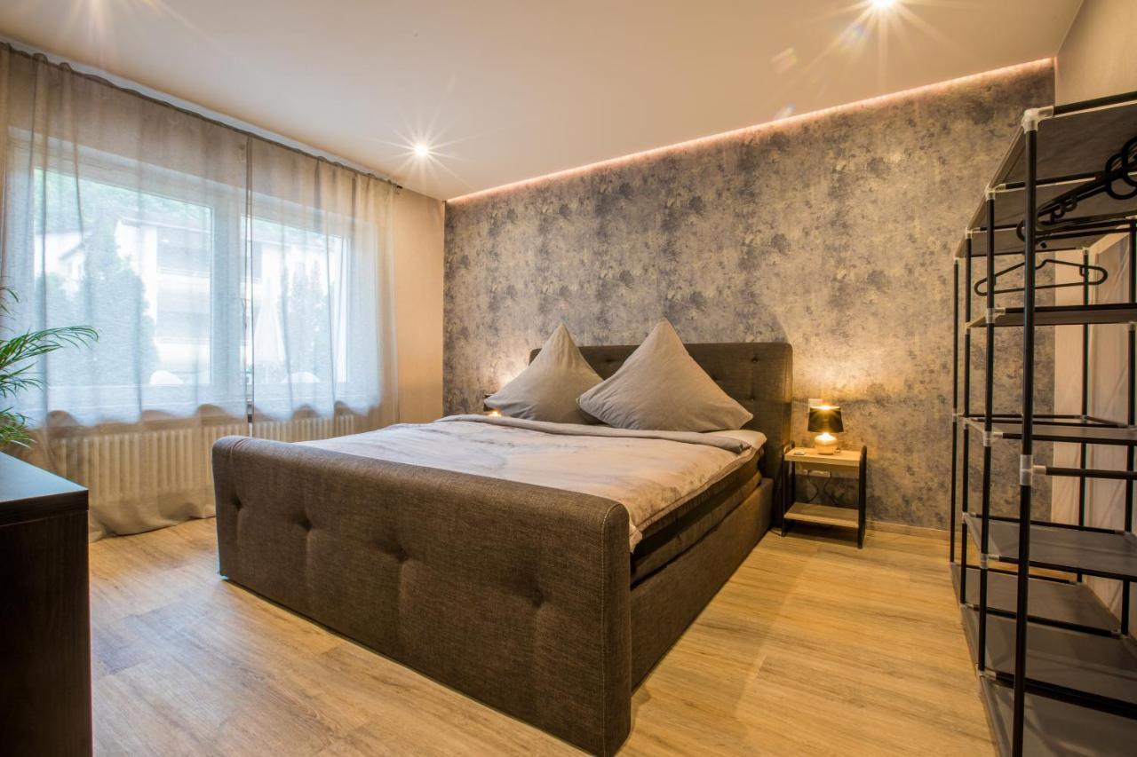 Modernes Apartment In Zentrumsnaehe Mit Eigenem Stellplatz 바덴바덴 외부 사진